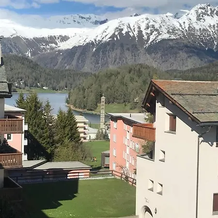 Bilocale Nuovo St. Moritz Chesa Arlas Exterior photo